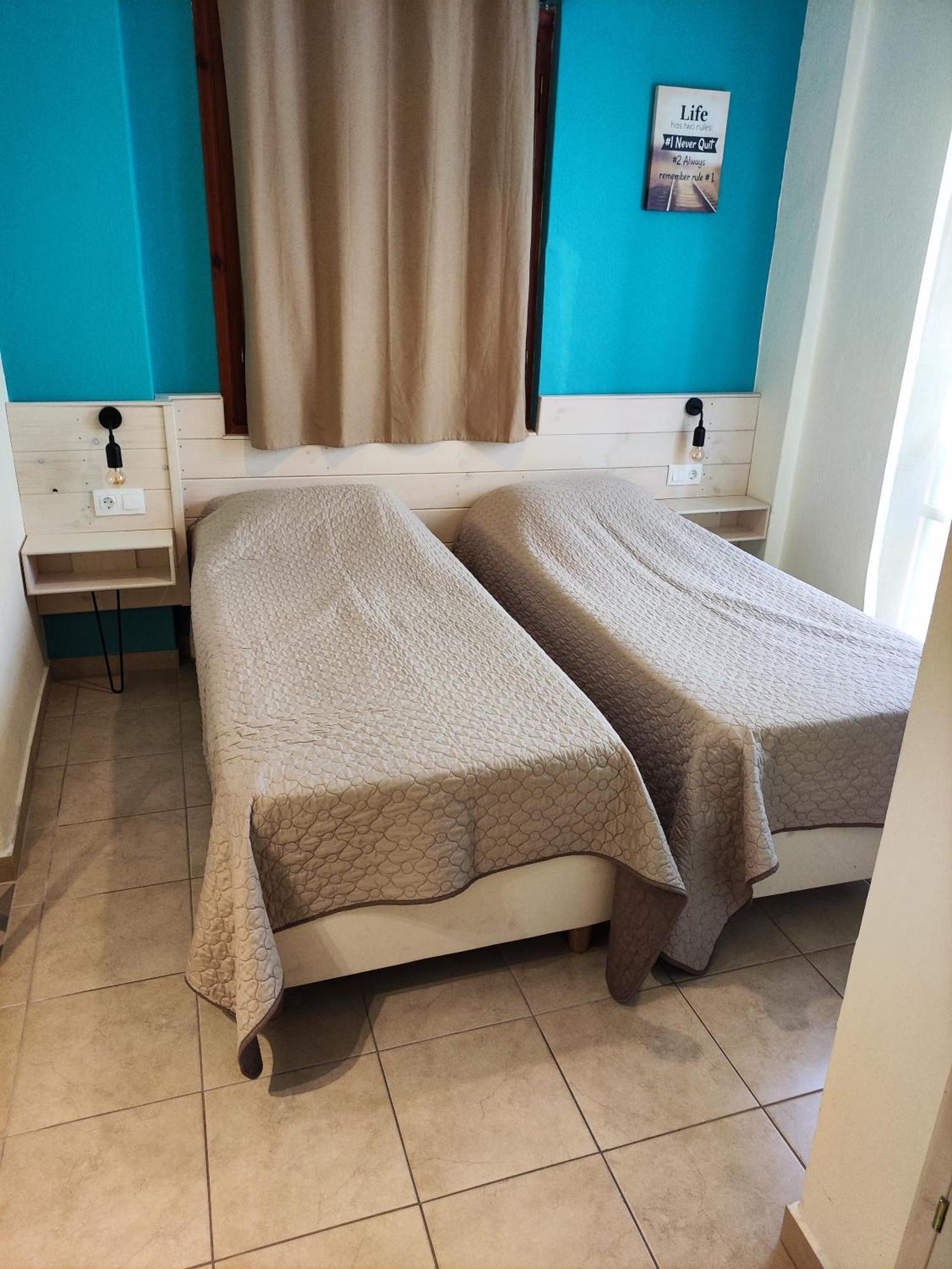 Sokaki Rooms 스키아토스 타운 객실 사진
